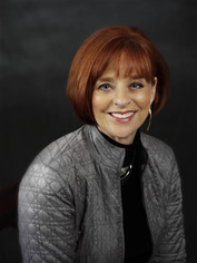 Mary_jo_hren.essentia_interiors.head_shot_1